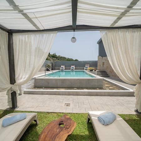 Popi'S Villa Svoronata Buitenkant foto